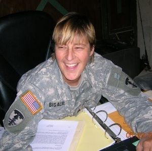 Meet your Posher, Robin